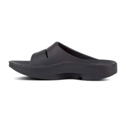 OOfos Unisex OOahh Slide - Black-Regular (D) 7 OOfos Unisex OOahh Slide - Black-Regular (D) -Optimal Shoe Store 1100BLK shot4 932x680 4335a43b 991e 47b0 a4fb dd9f69537c74